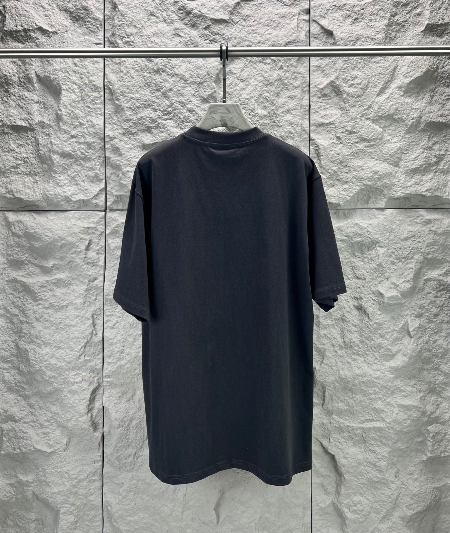 Balenciaga T-shirt in dark navy with crew neck and short sleeves