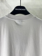 White short-sleeve T-shirt back neckline with ribbed collar