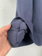 Fendi dark blue T-shirt sleeve cuff with inner stitch seam close-up