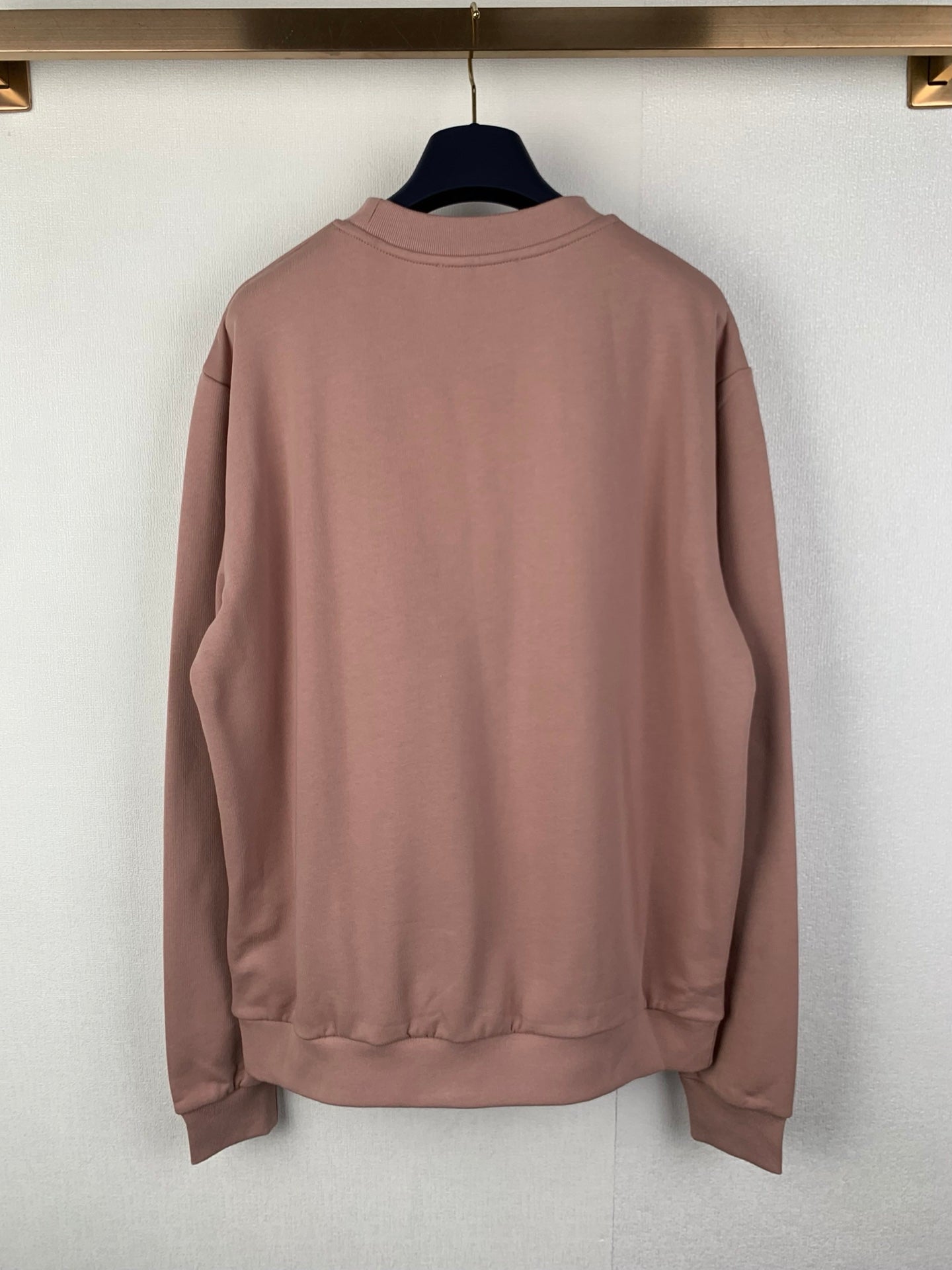 Louis Vuitton crewneck sweatshirt back view, long sleeves, mauve pink