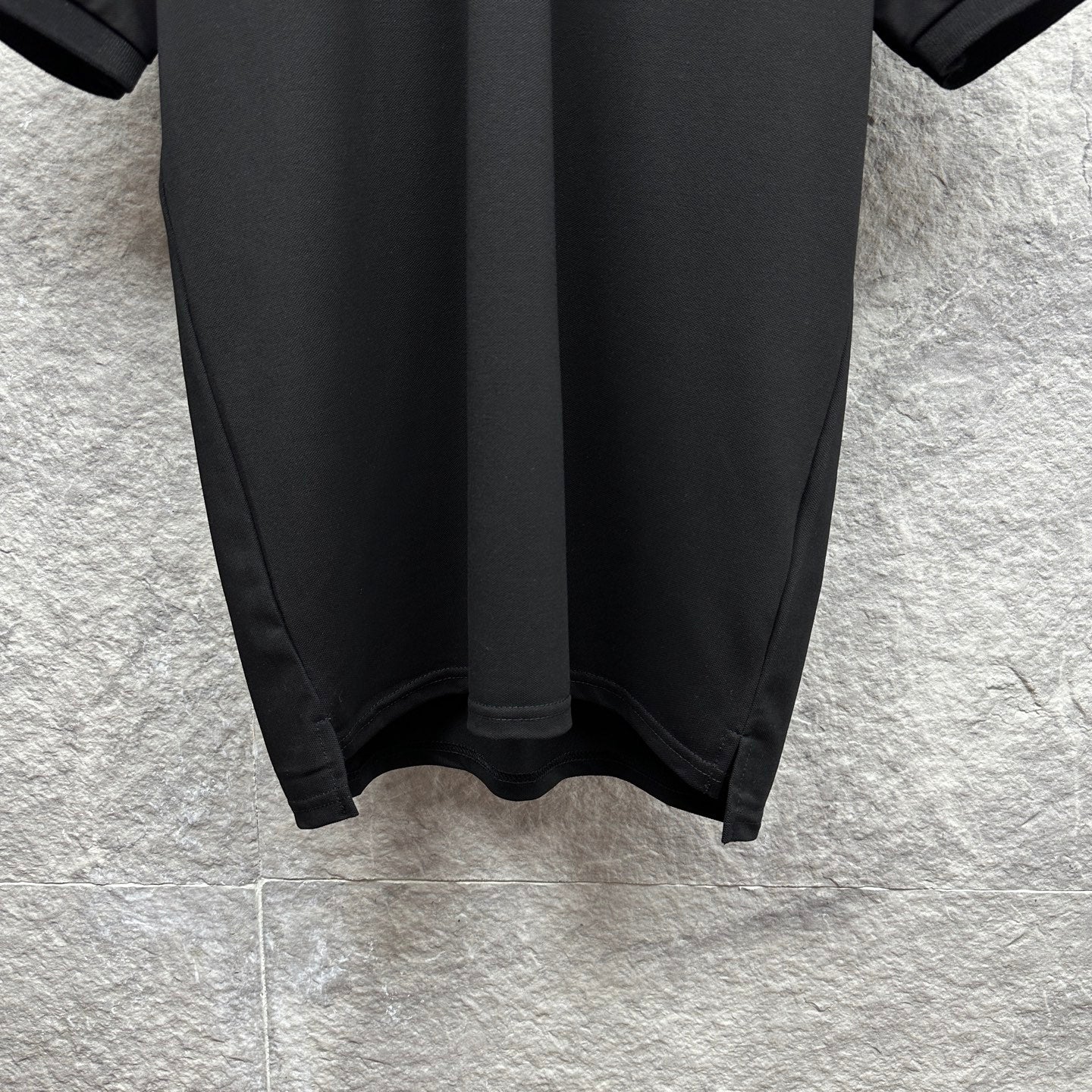 Burberry polo shirt hem and lower back, black