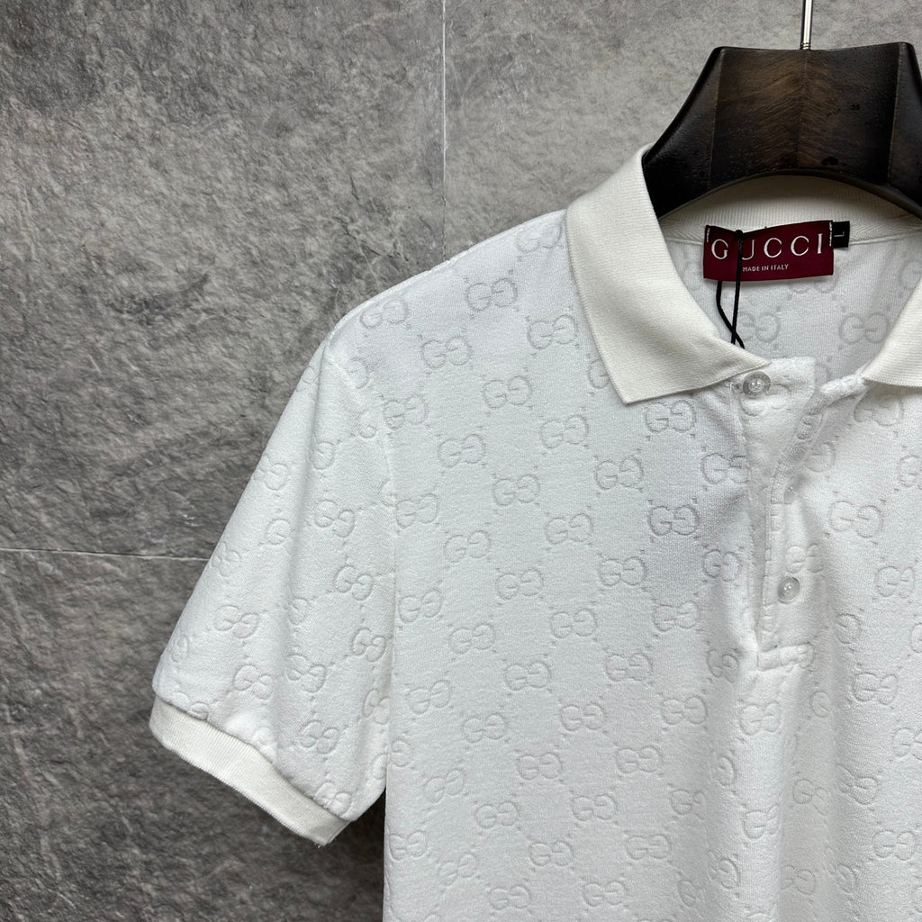 Gucci short-sleeve polo shirt, white GG pattern, fold-over collar detail