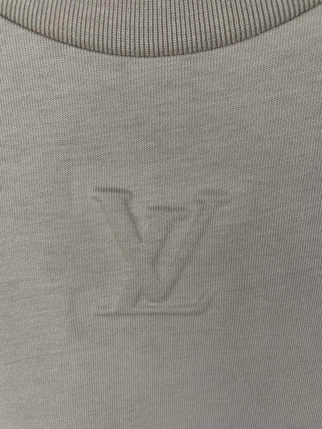 Louis Vuitton short-sleeve T-shirt, beige fabric texture with faint LV monogram