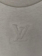 Louis Vuitton short-sleeve T-shirt, beige fabric texture with faint LV monogram