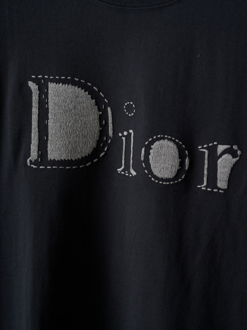 Dior short-sleeve T-shirt logo detail, black with Dior lettering