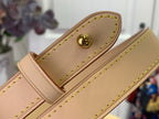 Louis Vuitton bag in beige leather, gold snap button and green-stitched edge trim
