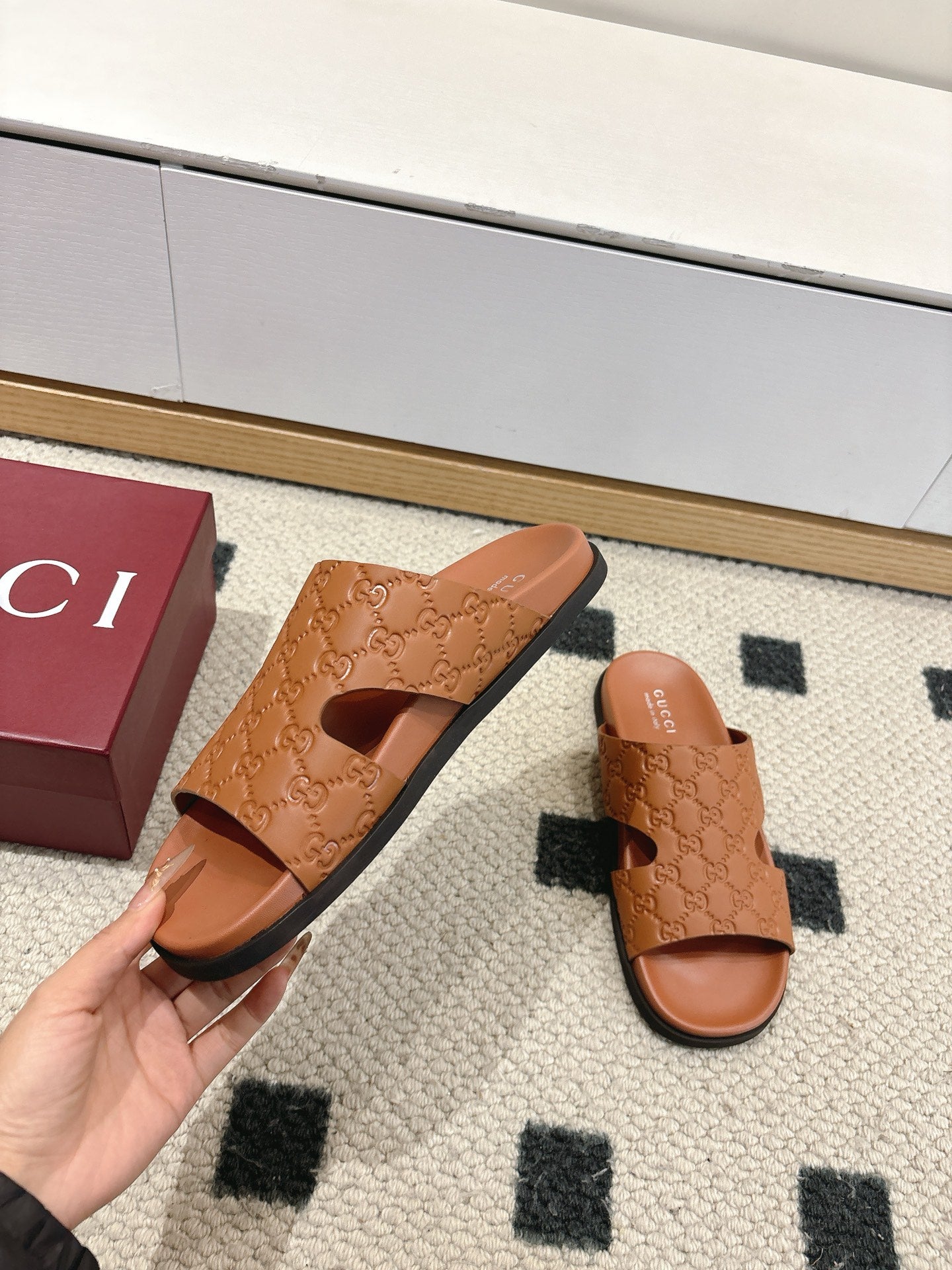Luxury Shoes Gucci Sandals