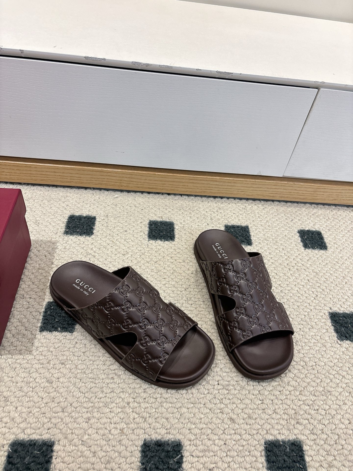 Luxury Shoes Gucci Sandals