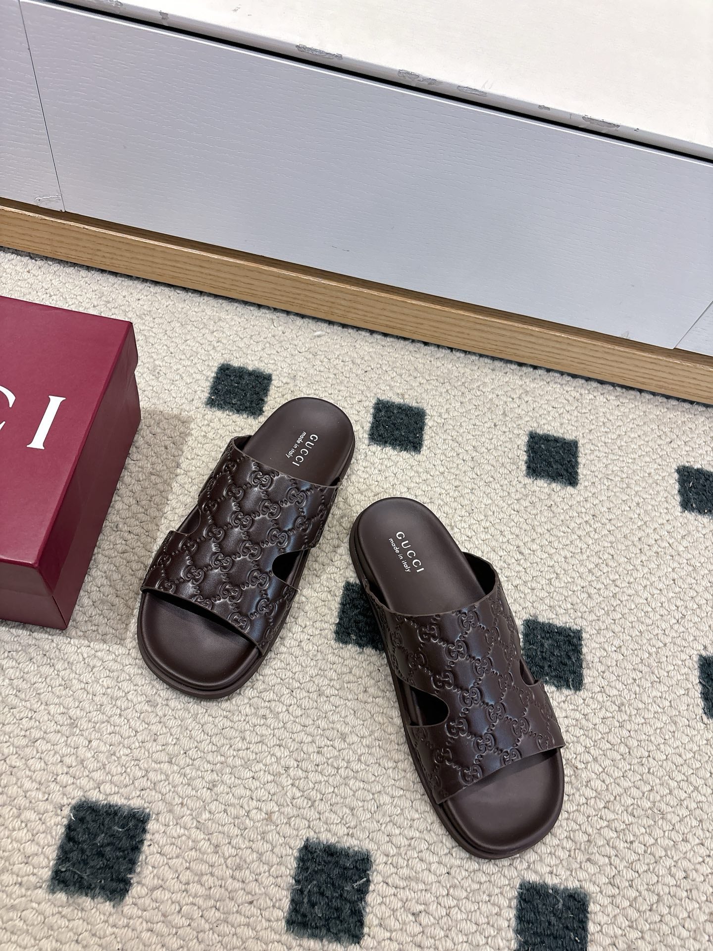 Luxury Shoes Gucci Sandals