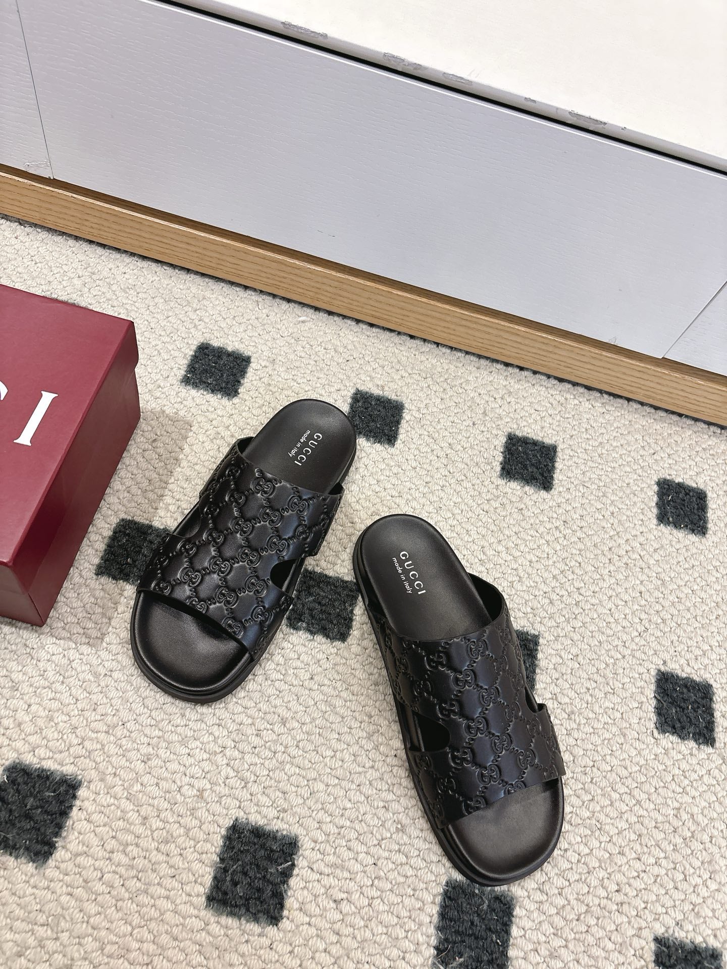 Luxury Shoes Gucci Sandals