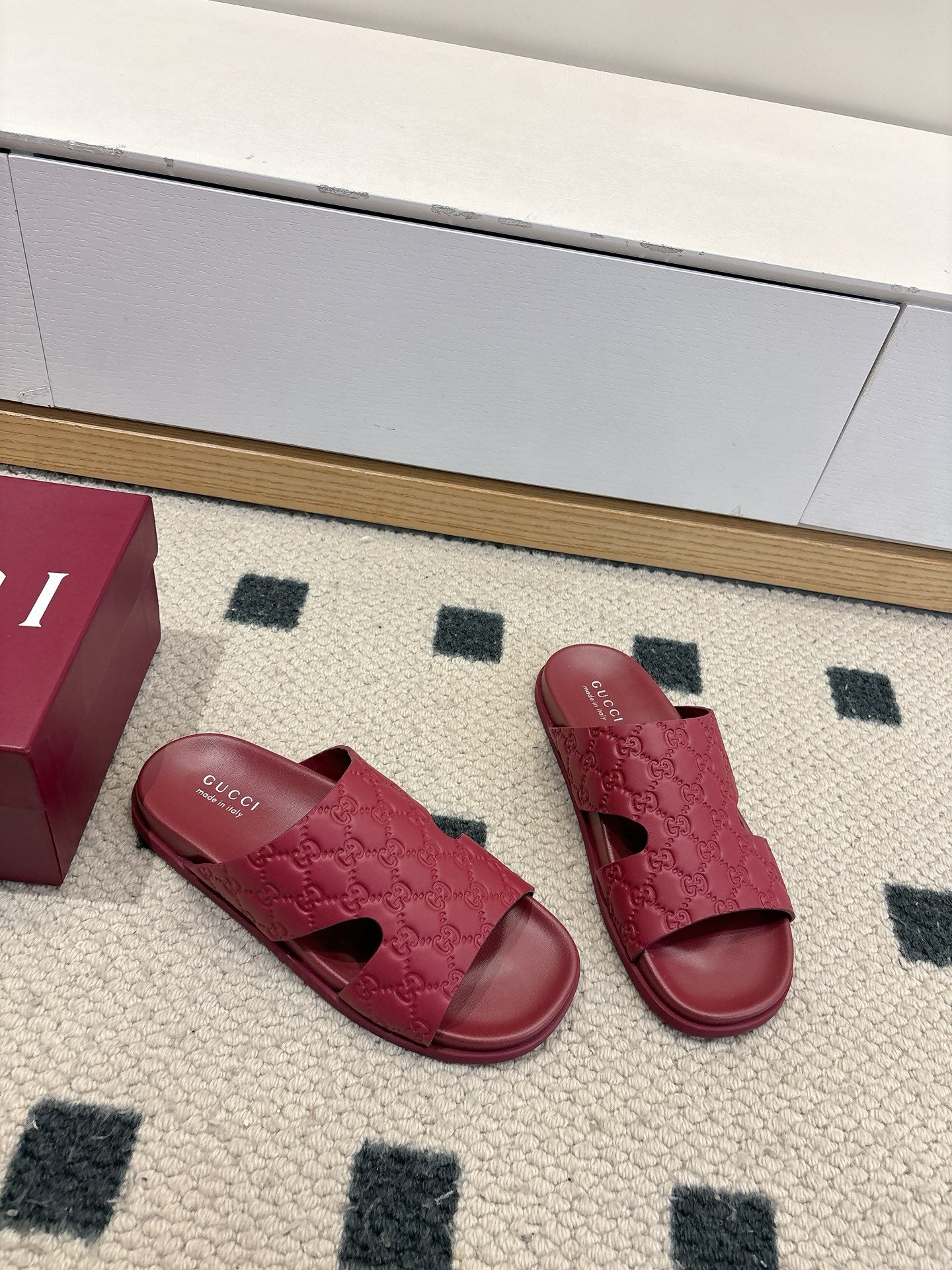Luxury Shoes Gucci Sandals