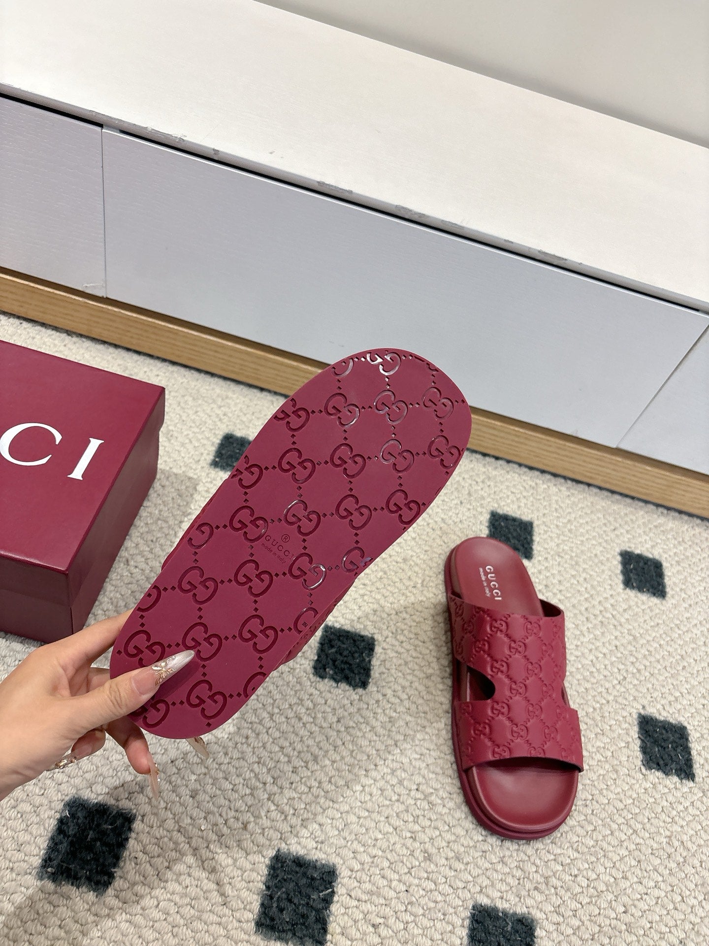 Luxury Shoes Gucci Sandals