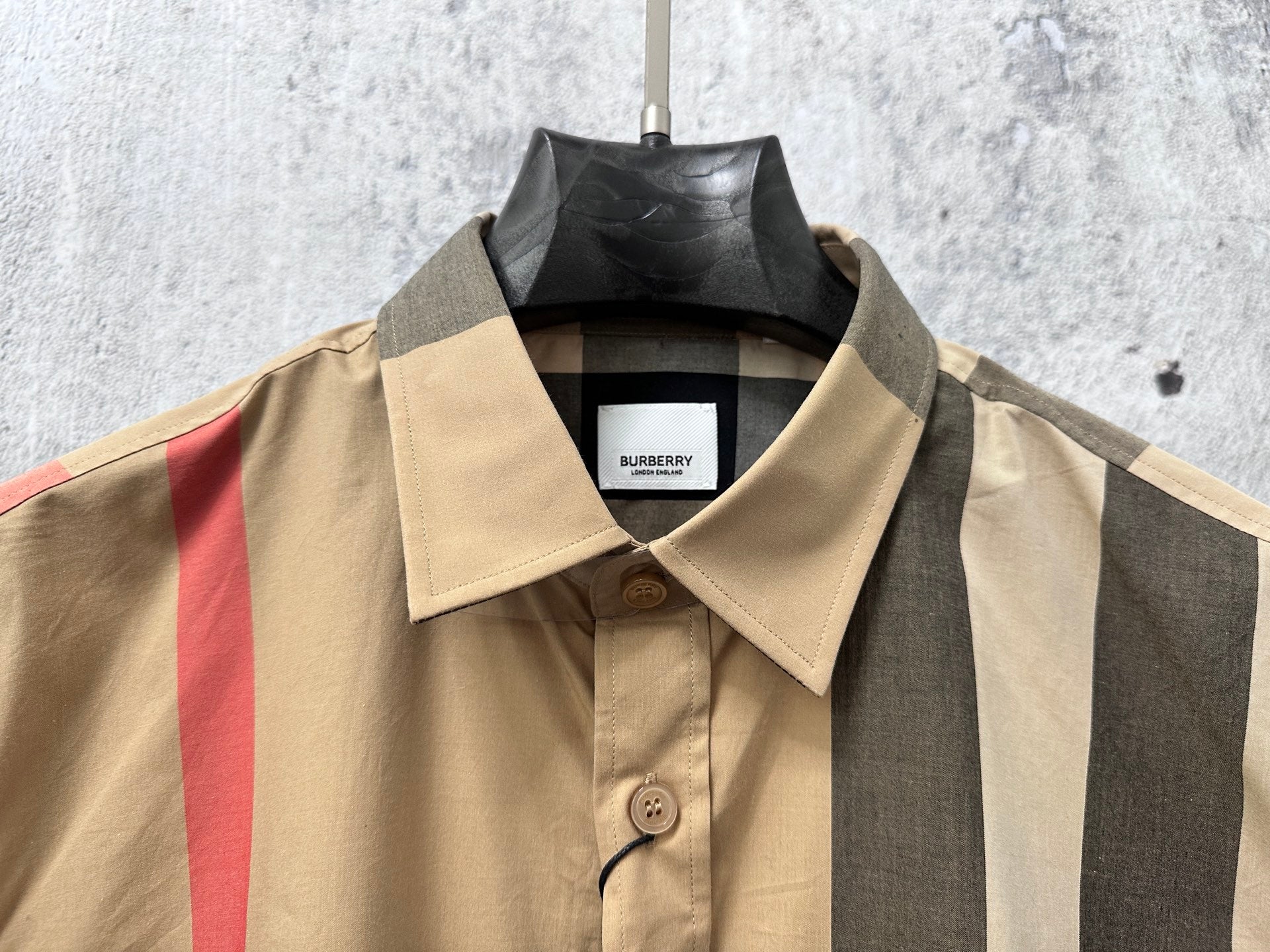 Burberry plaid long-sleeve shirt, beige collar with button front and tag