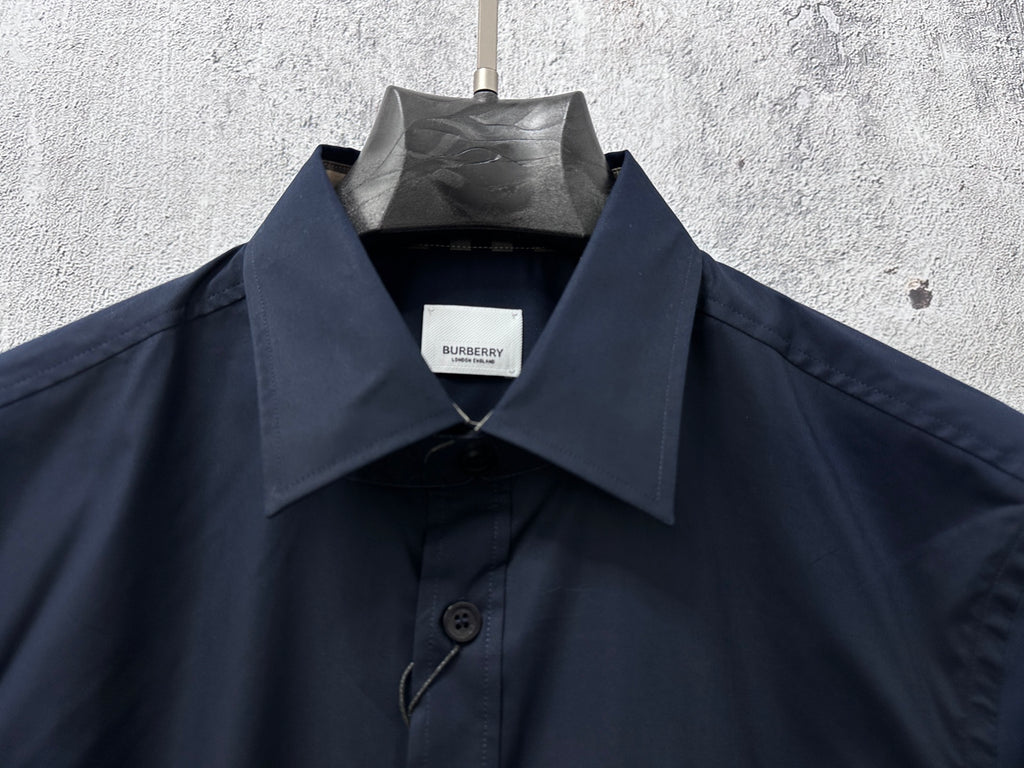 Burberry button-up shirt with spread collar and neckline label, navy
