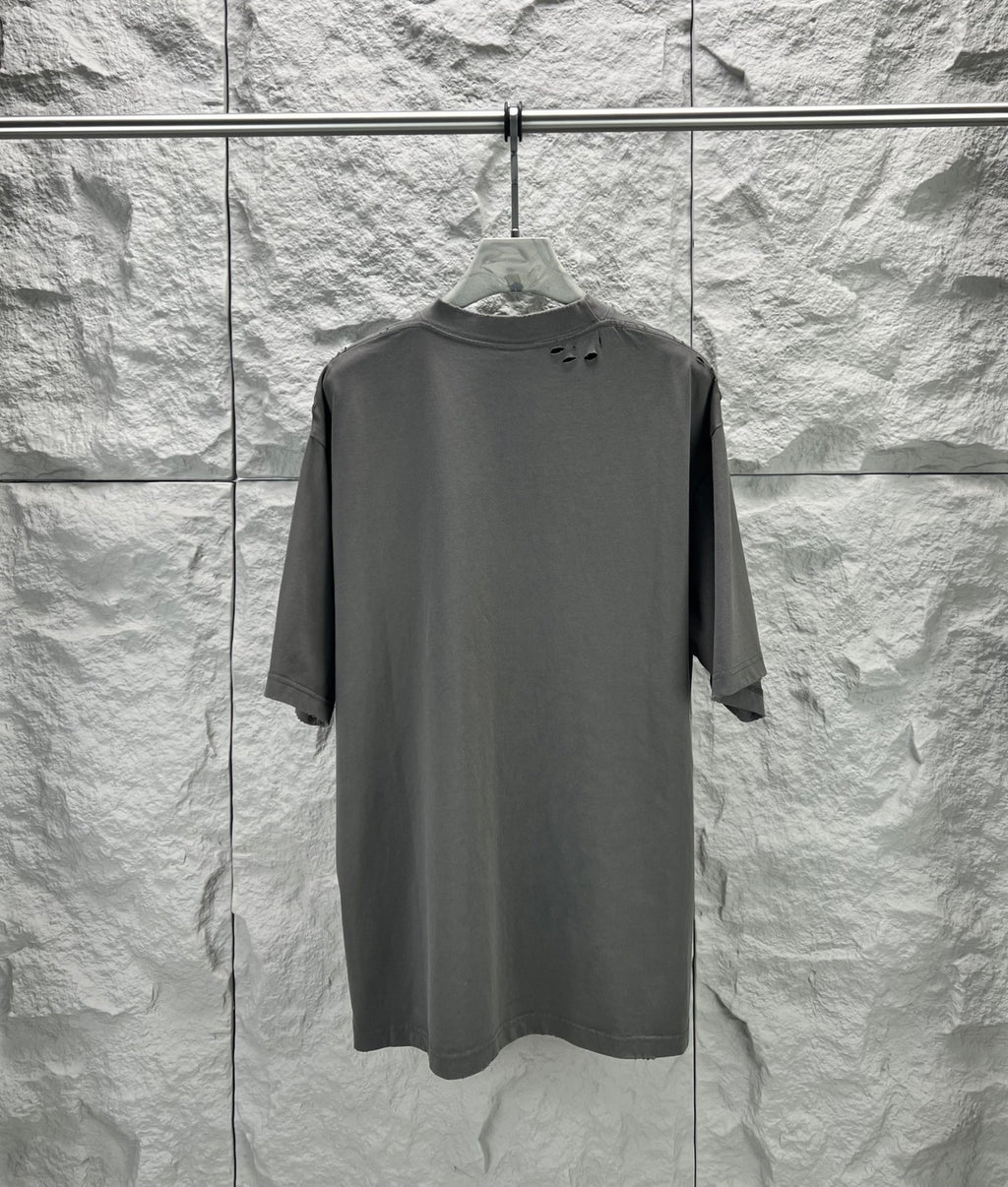 Crew-neck T-shirt, dark gray, short sleeves, plain back.