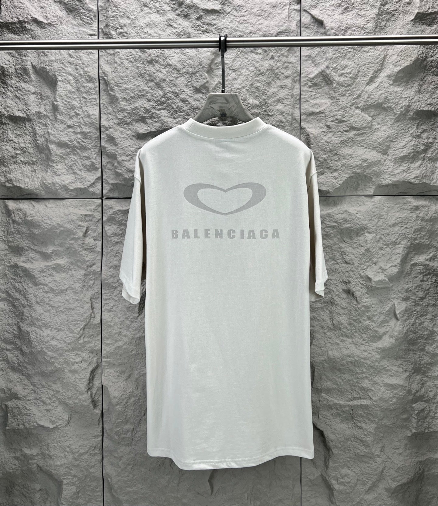 Balenciaga short-sleeve T-shirt in white, back view with heart and BALENCIAGA print