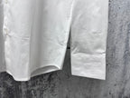 Burberry long-sleeve shirt, white straight hem with side seam