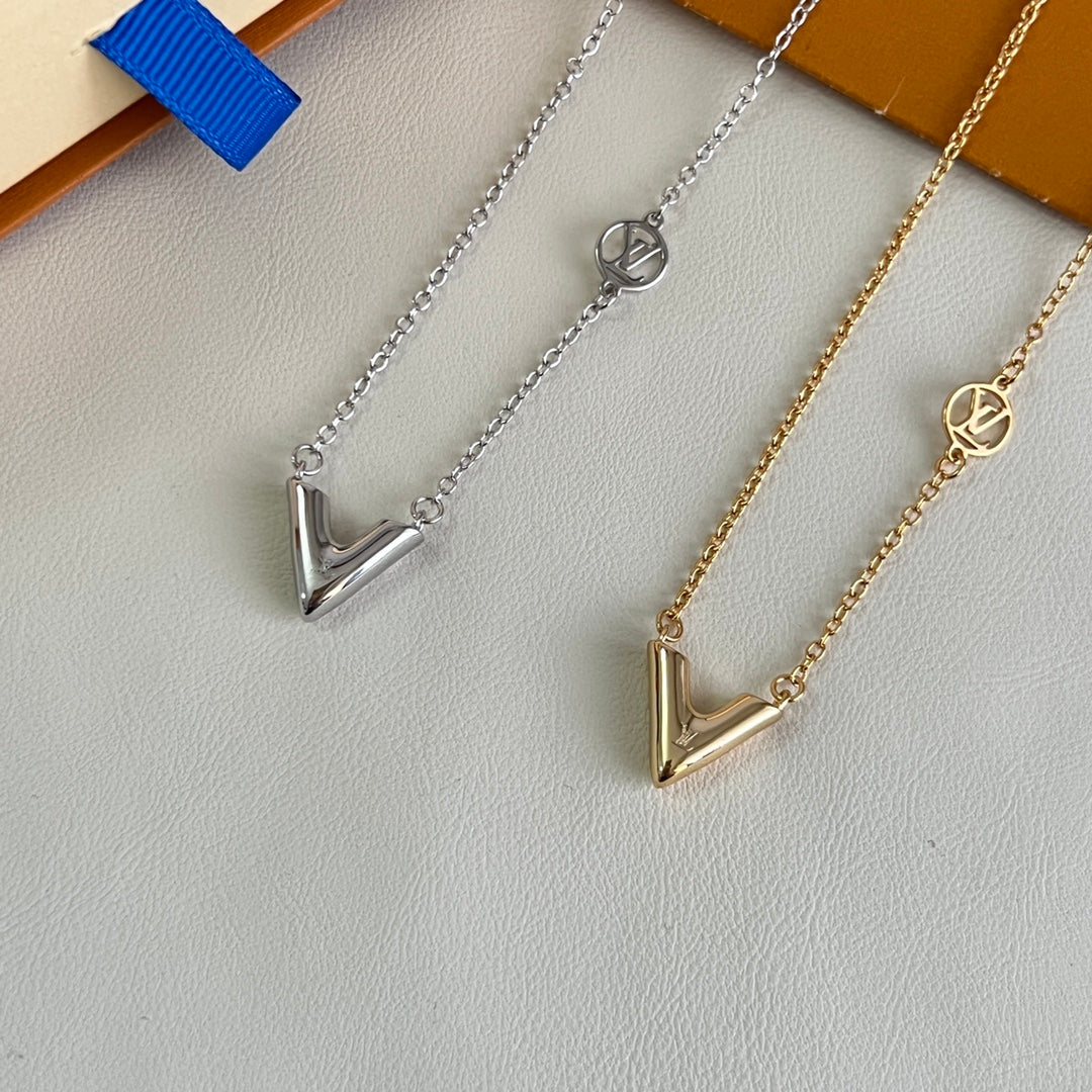 Louis Vuitton Accessories