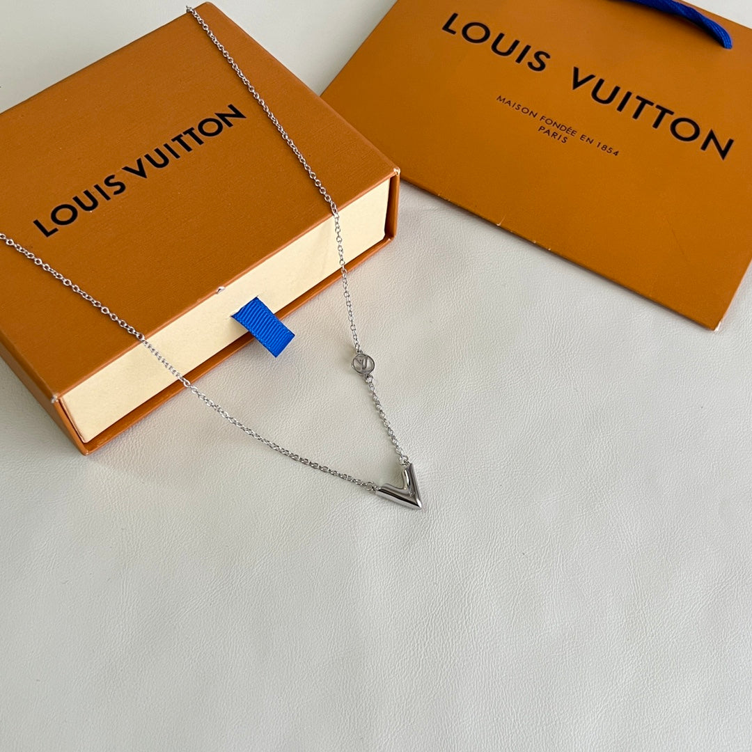 Louis Vuitton Accessories
