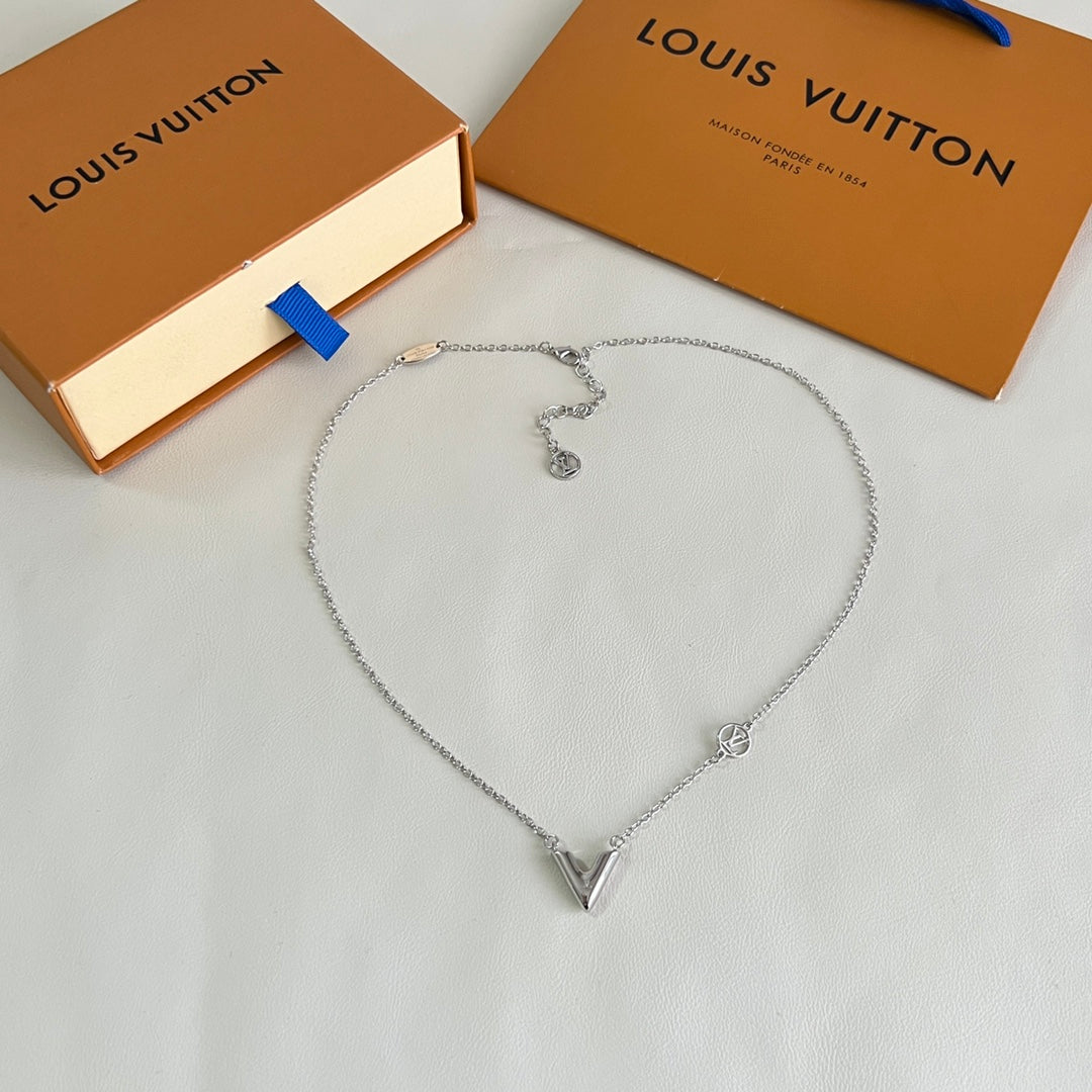 Louis Vuitton Accessories