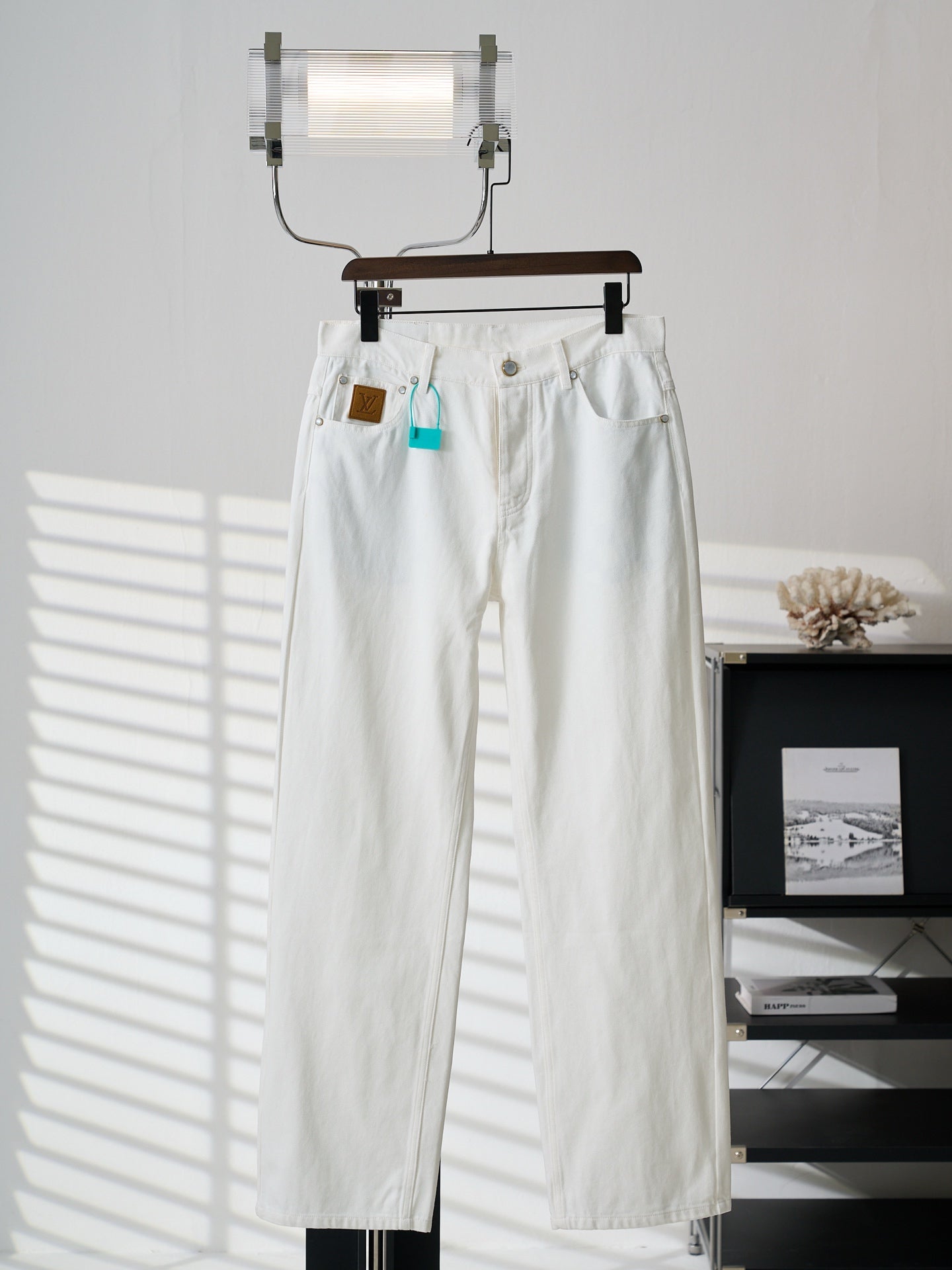 Louis Vuitton white jeans pants with front pockets and metal button closure