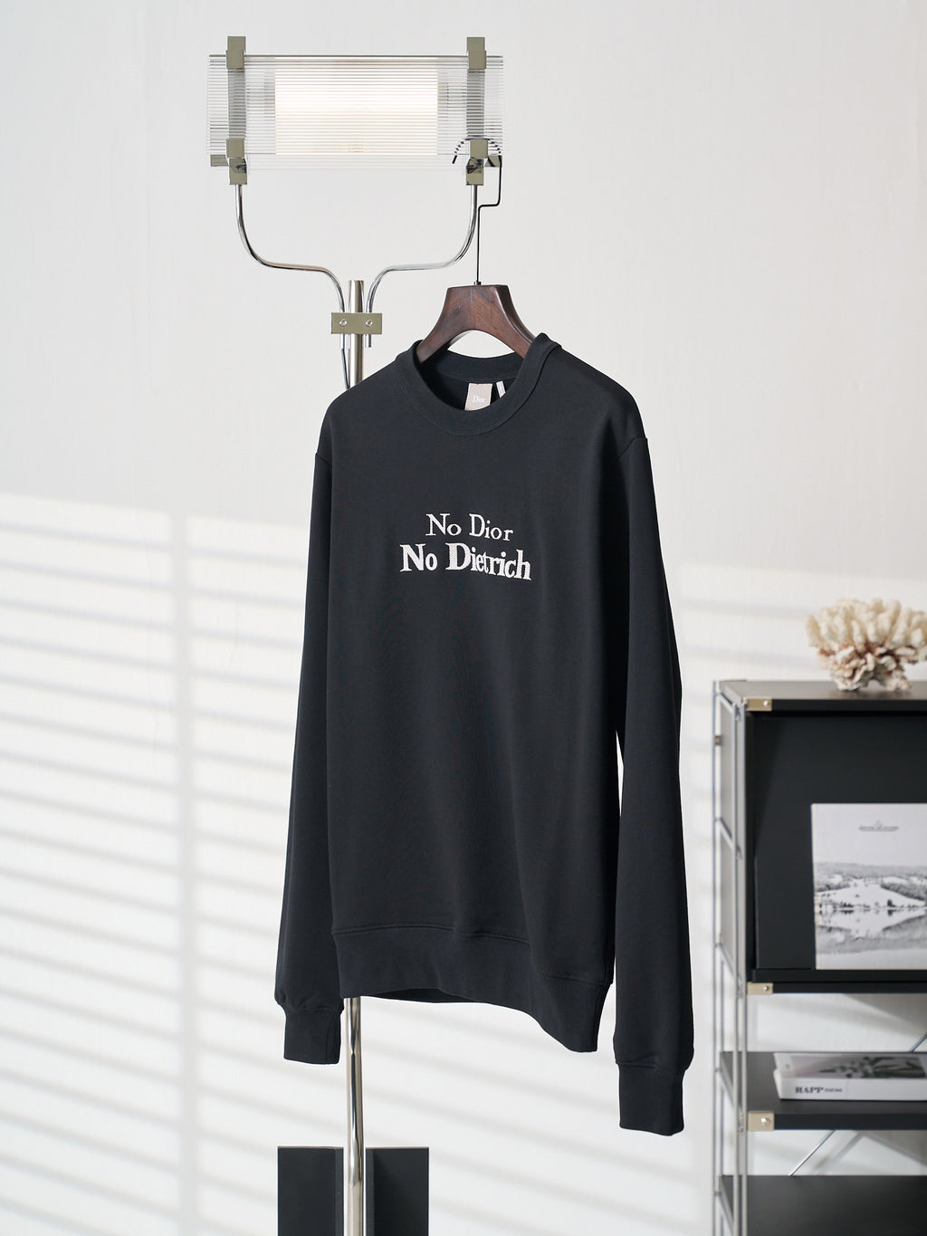 Black crewneck long-sleeve sweatshirt with 'No Dior No Dietrich' chest print