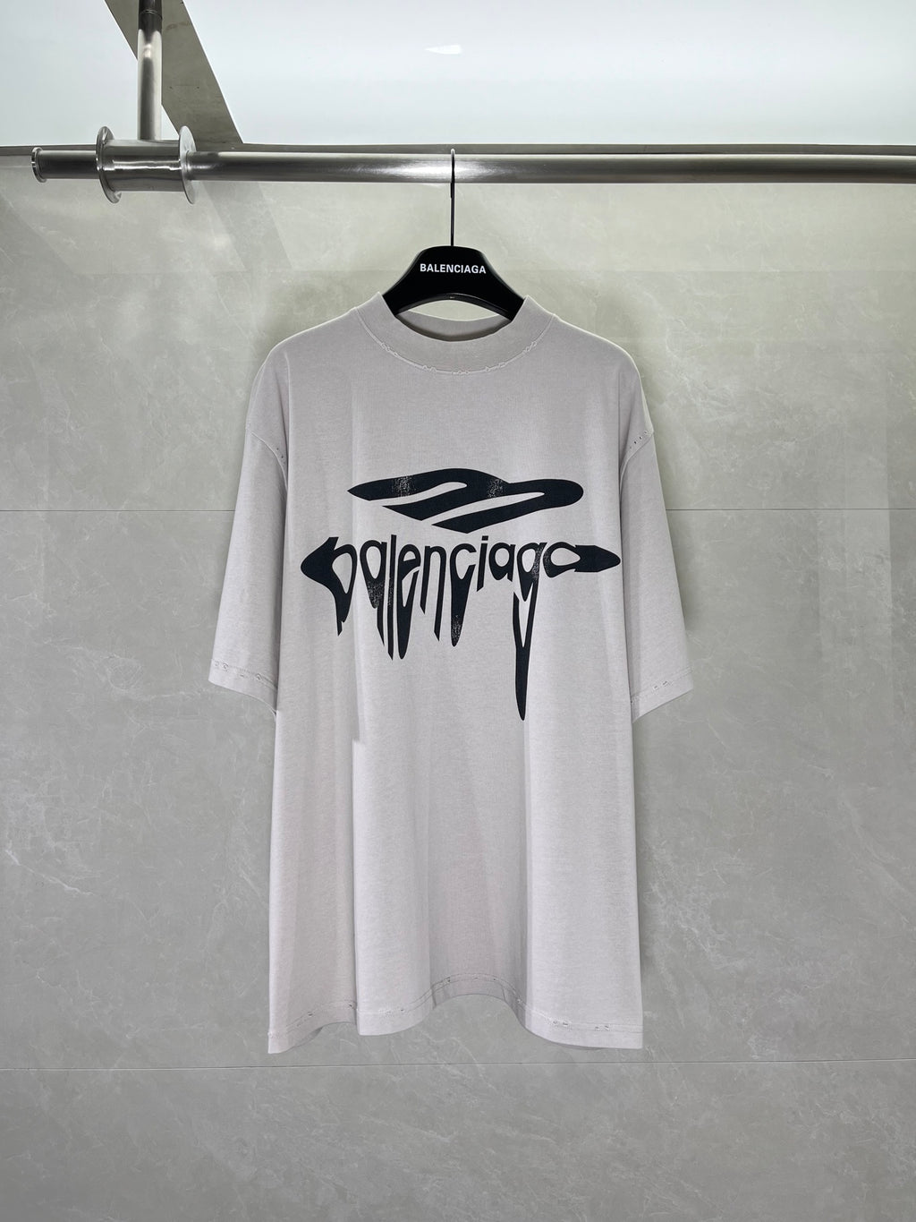Balenciaga graphic T-shirt with black logo drip print, crew neck, short sleeves