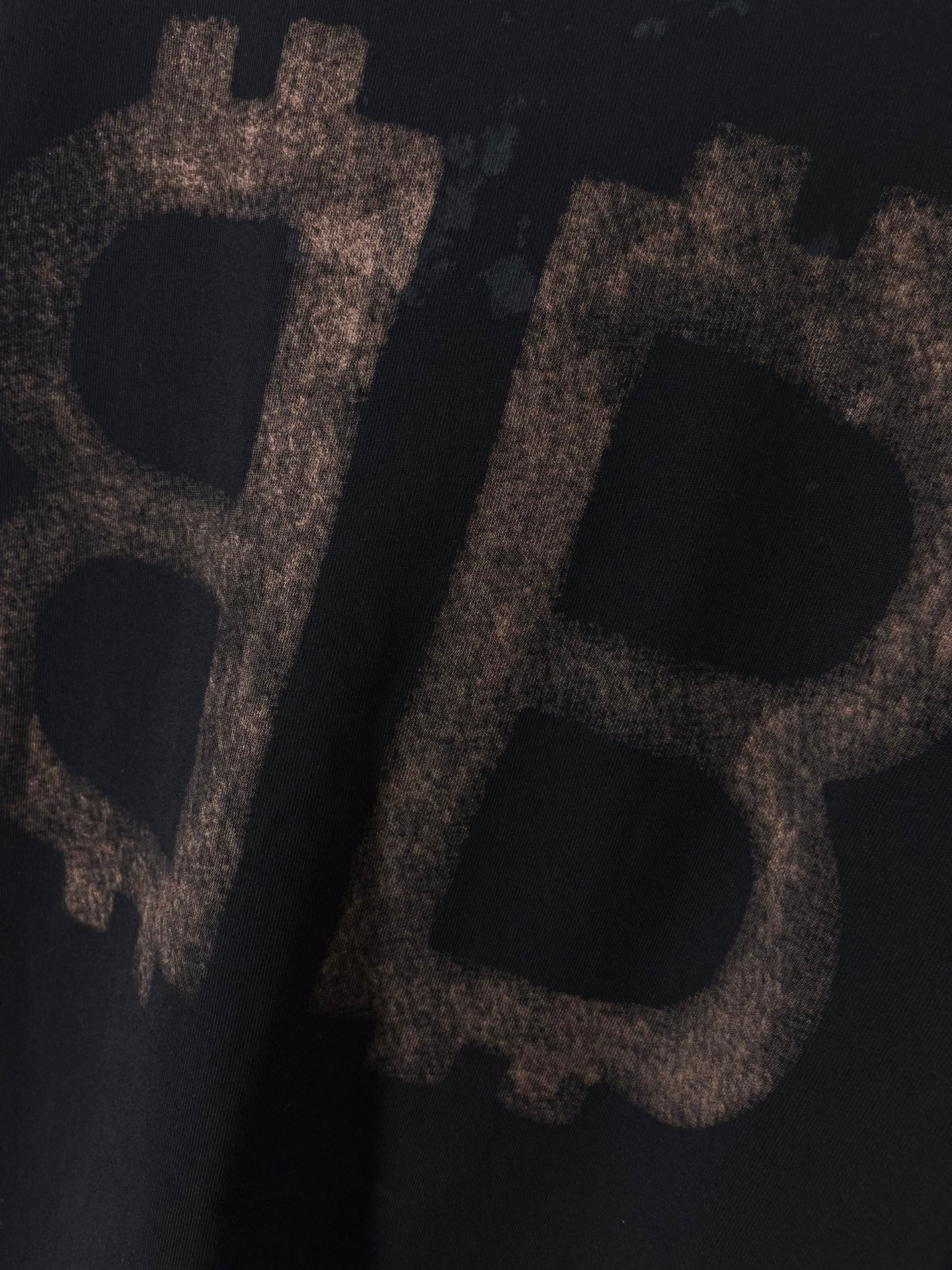 Black Balenciaga T-shirt large BB logo graphic close-up