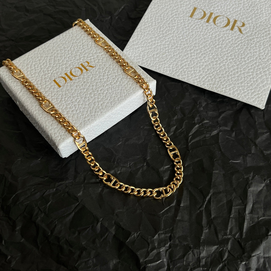 Dior Accessories