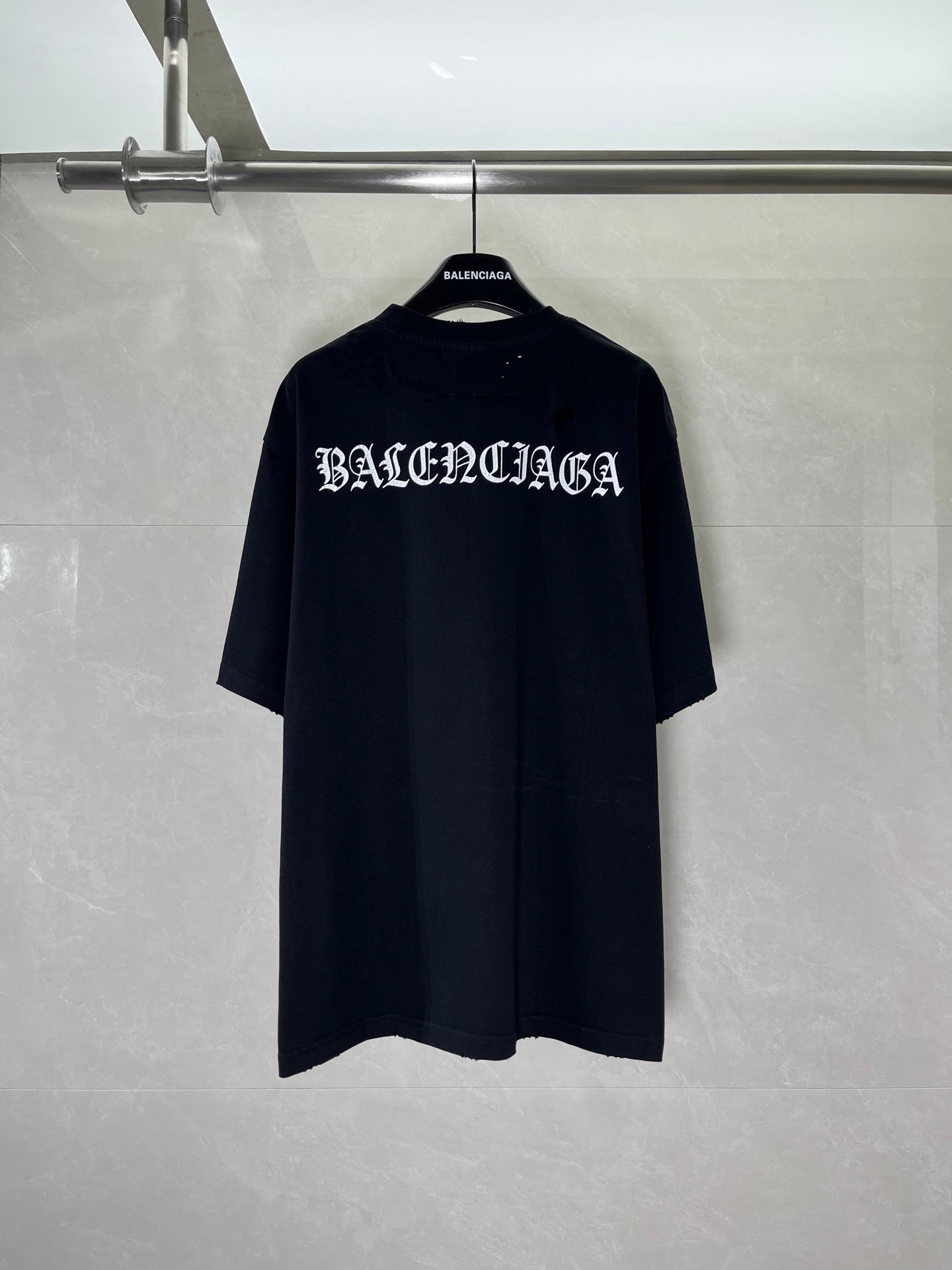 Balenciaga black short-sleeve T-shirt with BALENCIAGA logo print on chest