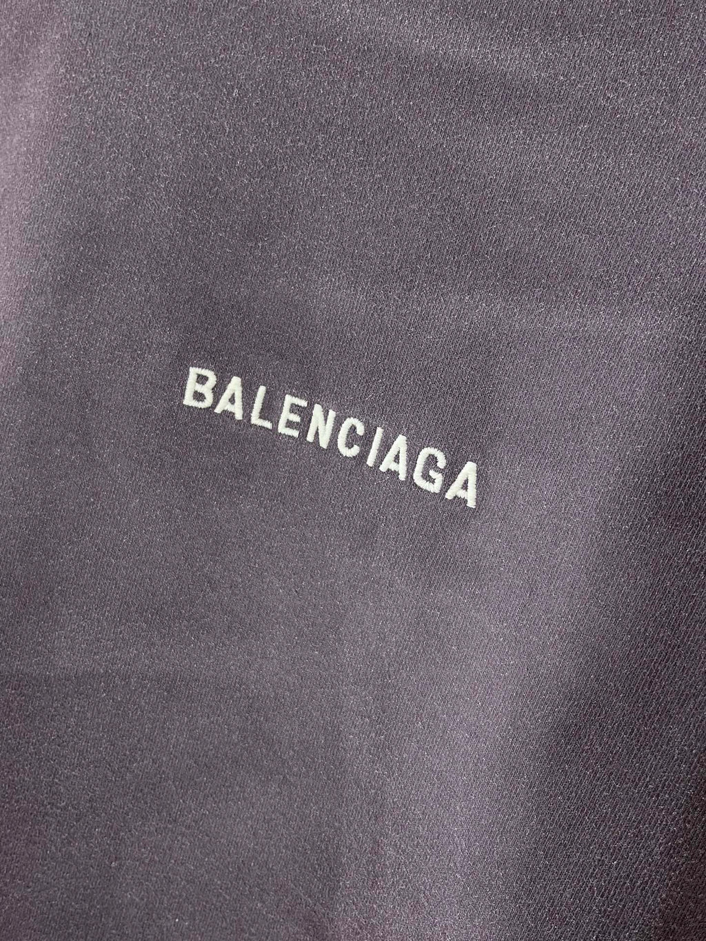 Balenciaga chest BALENCIAGA logo on dark purple short-sleeve T-shirt