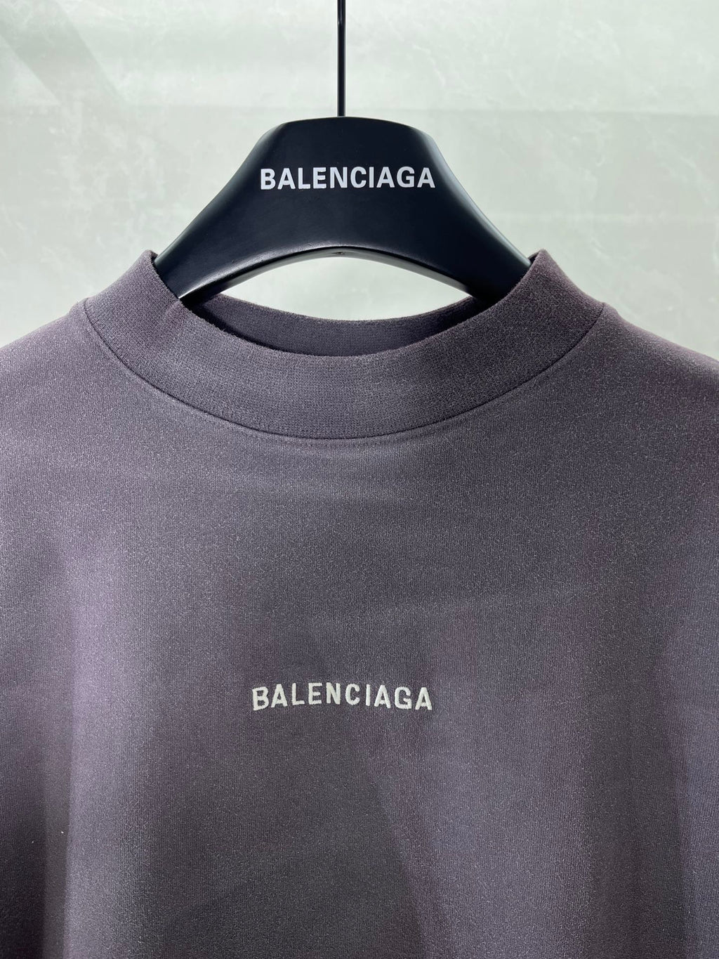 Balenciaga short-sleeve T-shirt neckline, dark purple, BALENCIAGA chest logo