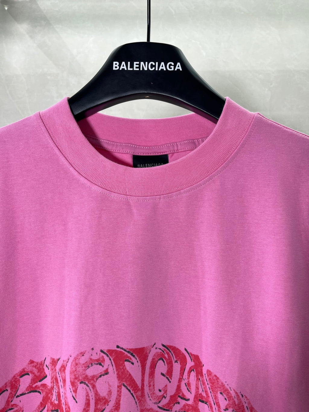 Pink Balenciaga crew-neck T-shirt with red graphic chest print
