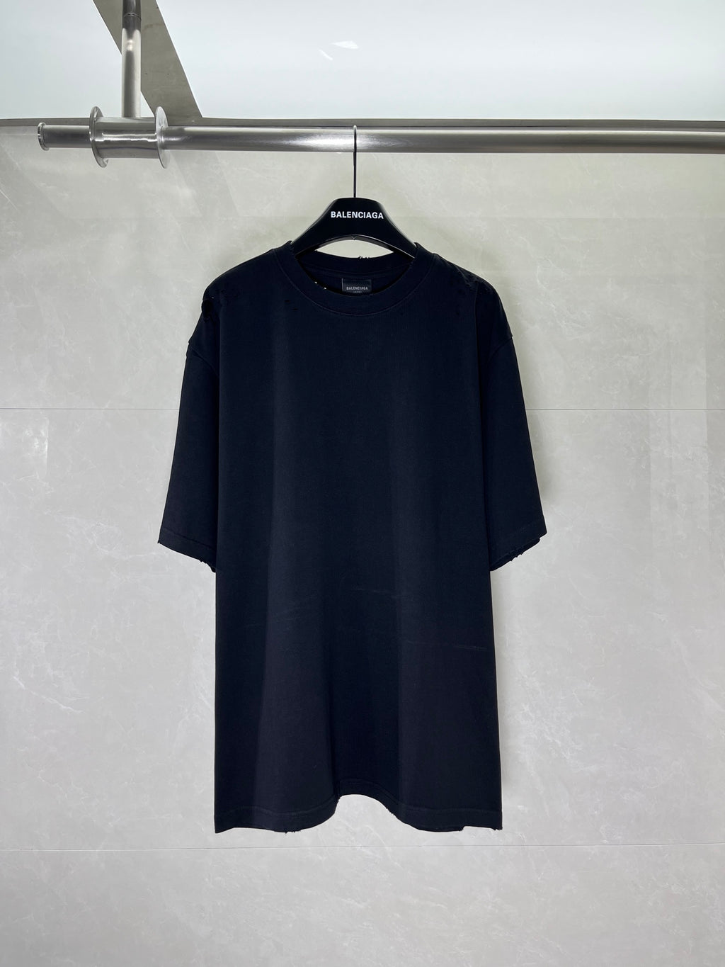 Balenciaga black short-sleeve T-shirt with crew neck and relaxed fit