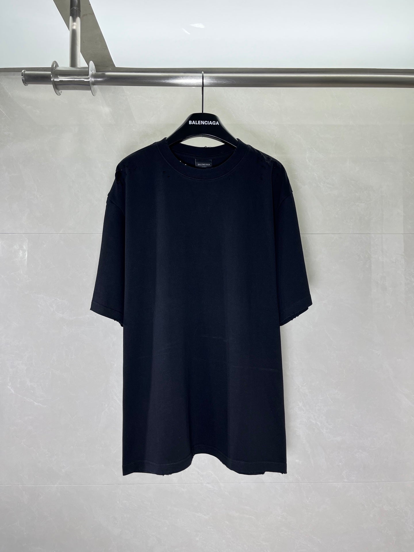 Balenciaga black short-sleeve T-shirt with crew neck and relaxed fit