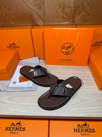 Brown leather thong sandals with H strap detail, pair with boxes and papers