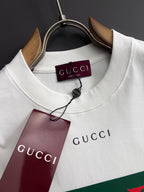 White short-sleeve T-shirt collar with Gucci logo tag and neck label