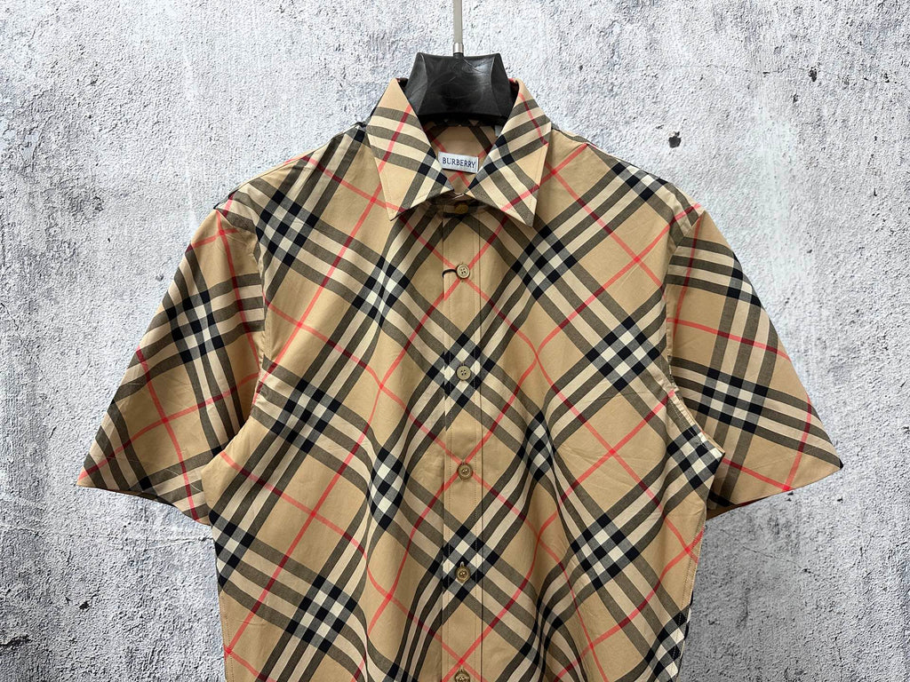 Short-sleeve plaid button-up shirt, beige with black and red, full front