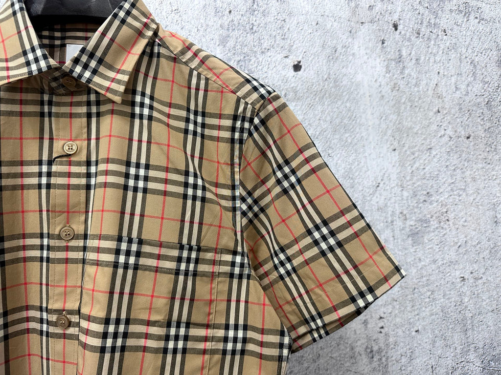Burberry plaid short-sleeve shirt sleeve with button detail and check pattern