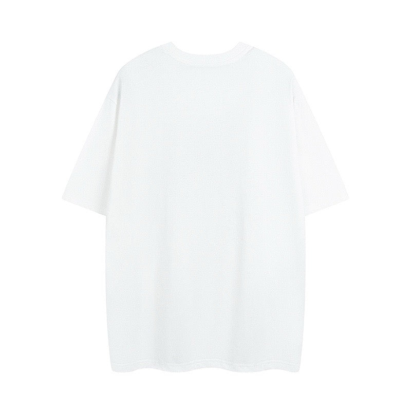 White short-sleeve T-shirt, crew neck and relaxed fit