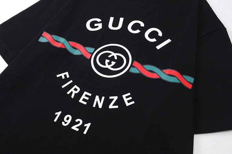 Gucci short-sleeve T-shirt black, GUCCI FRENZE 1921 graphic close-up