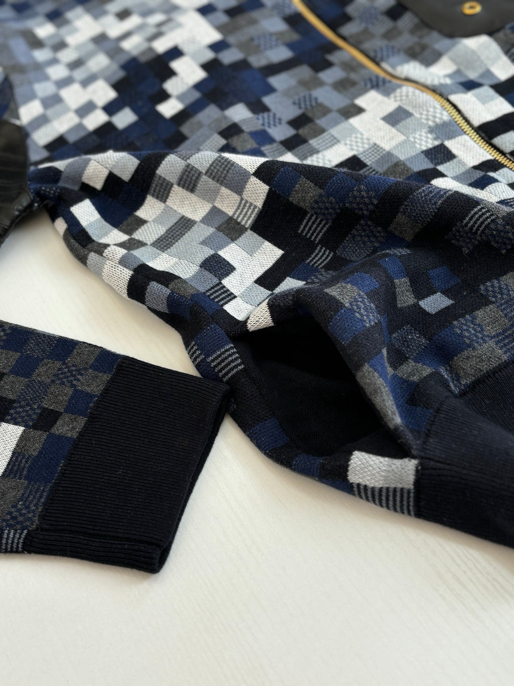 Louis Vuitton long garment, blue and white check fabric with dark cuff