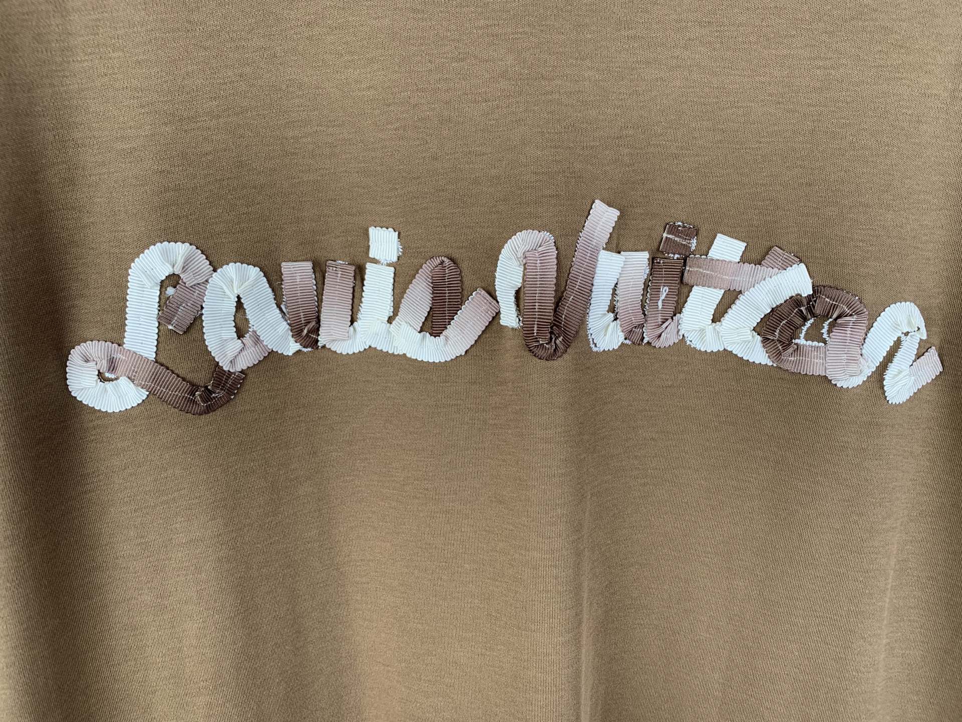 Louis Vuitton Clothes short