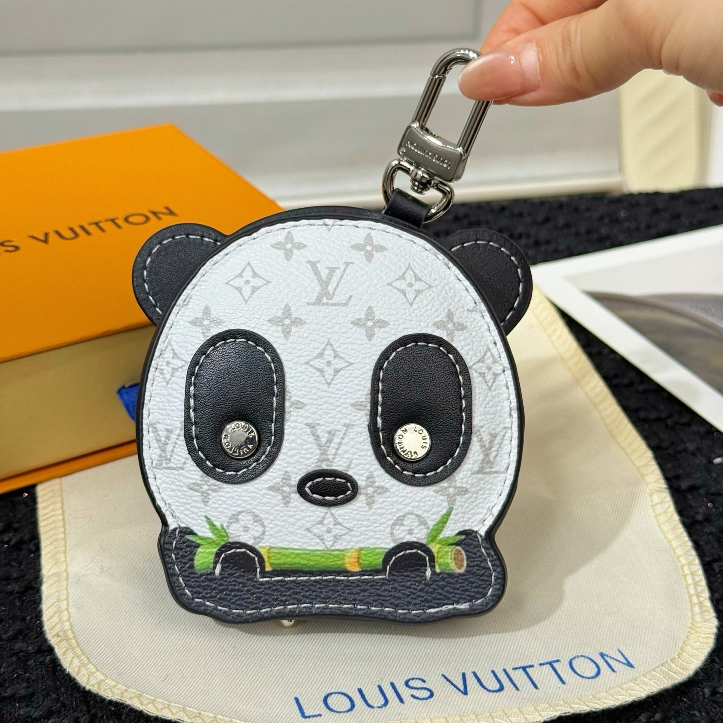 Louis Vuitton Accessories
