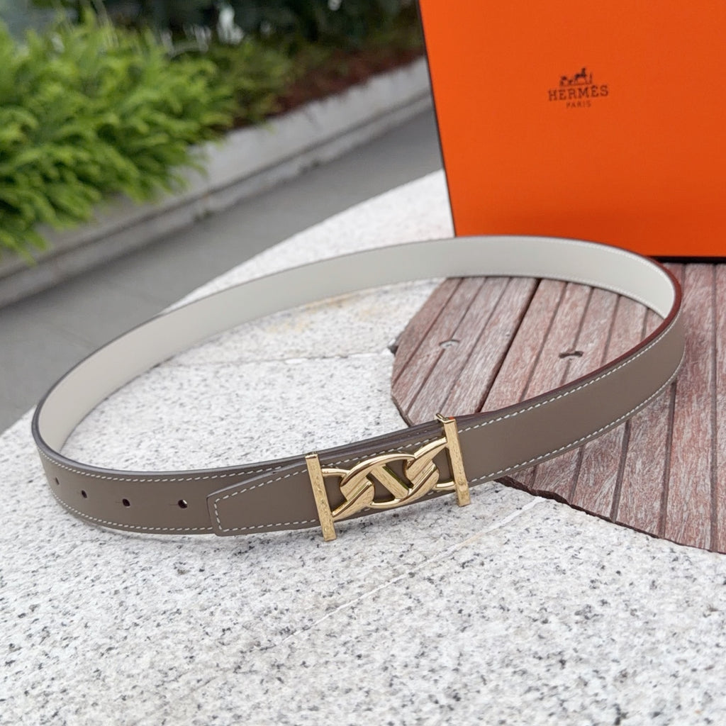 Hermes leather belt, taupe strap with gold buckle and adjustment holes