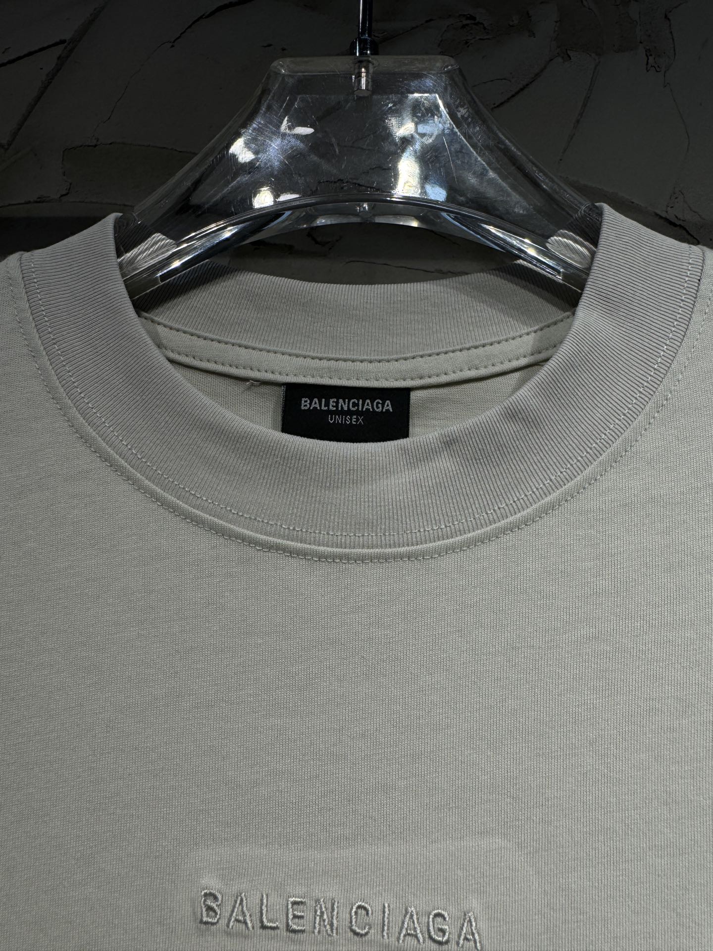 Balenciaga crewneck T-shirt, light gray, collar and printed logo on chest