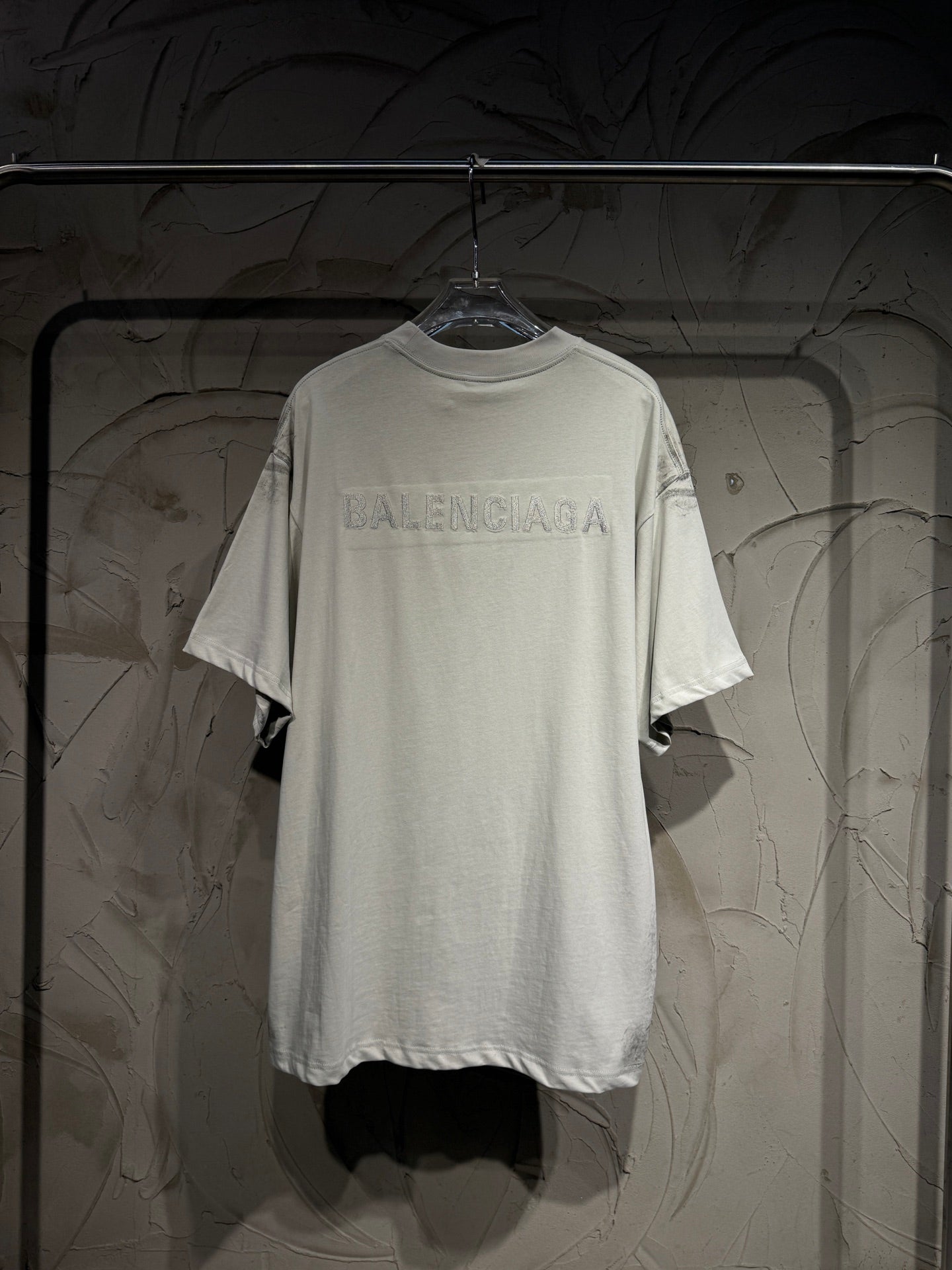 Balenciaga short-sleeve T-shirt, light gray, crew neck, front logo print