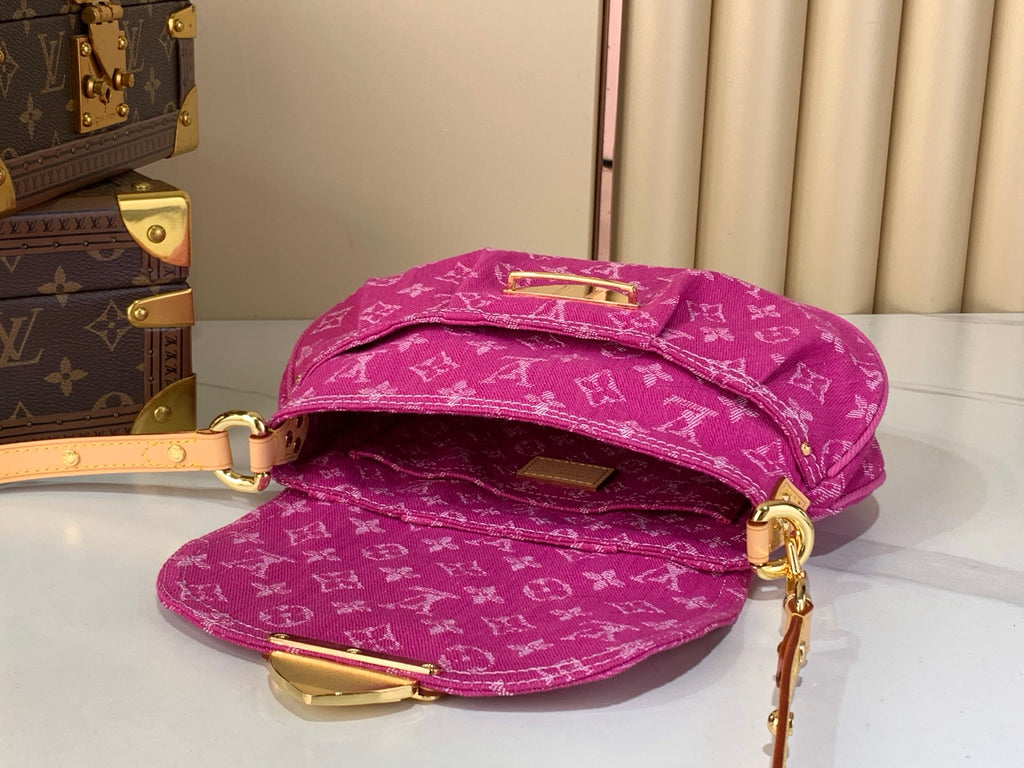 Louis Vuitton fuchsia monogram crossbody bag with strap and top flap open