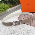 Hermes belt in light gray-beige with silver buckle and chain detail