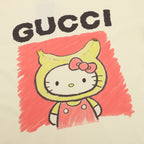 Cream T-shirt close-up of Gucci Hello Kitty front graphic